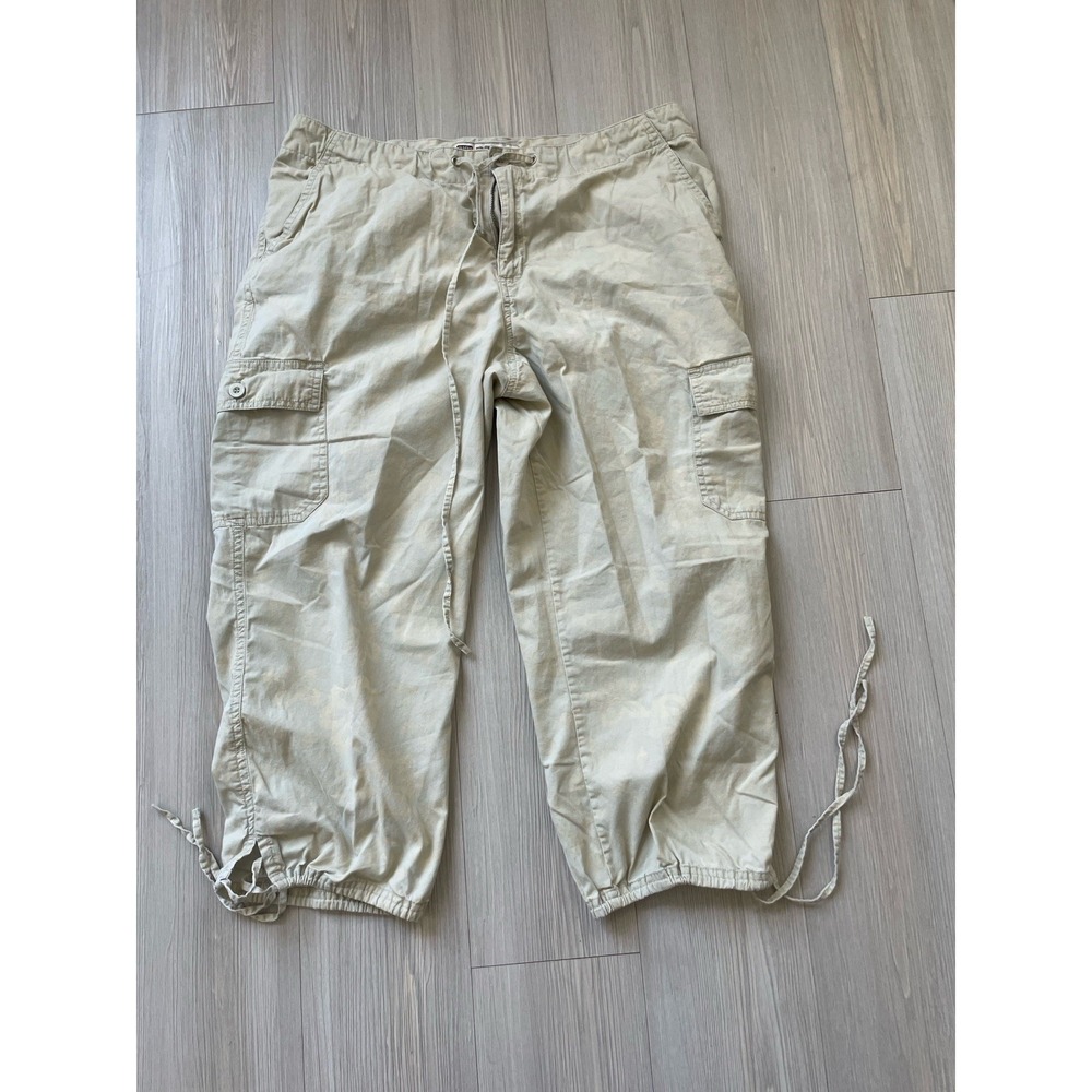 Faded Glory Women's Hawaiian Khaki Cargo Capris Size Medium Grunge Skater